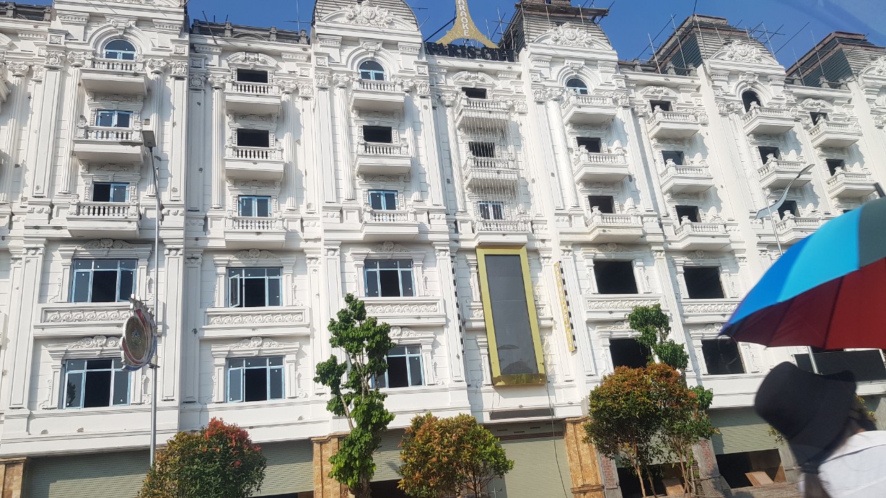 DỰ ÁN CUNG CẤP HỆ THỐNG ĐIỀU HÒA KHÔNG KHÍ, THÔNG GIÓ TRUNG TÂM THƯƠNG MẠI HỒNG KÔNG